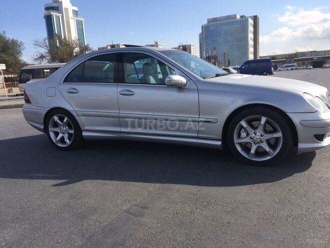 Mercedes C 250 2006, 256,452 km - 2.5 л - Sumqayıt