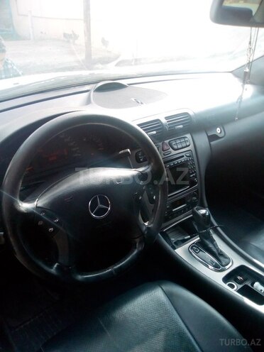 Mercedes C 240 2001, 300,000 km - 2.4 l - Bakı