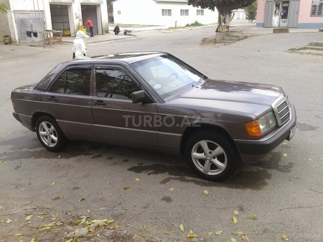 Mercedes 190 1992, 272,000 km - 1.8 l - Bakı