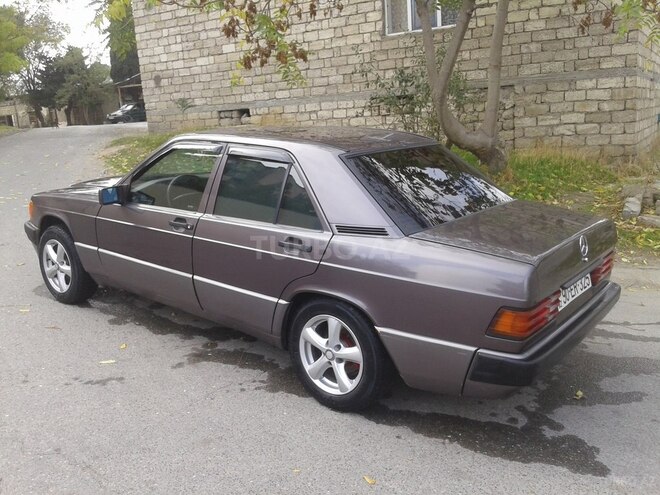 Mercedes 190 1992, 272,000 km - 1.8 l - Bakı