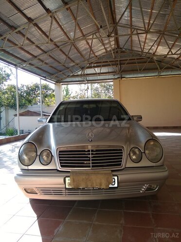 Mercedes E 230 1995, 280,000 km - 2.3 l - Göyçay