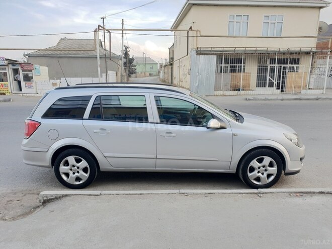 Opel Astra 2005, 288,000 km - 1.3 л - Bakı