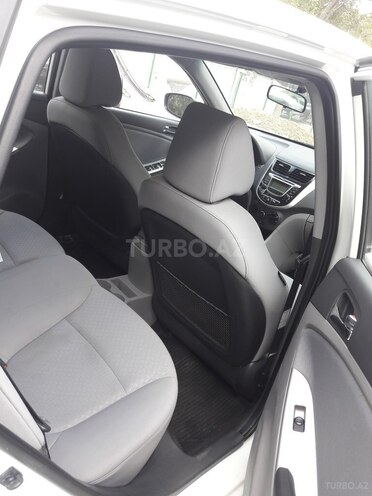 Hyundai Accent 2013, 82,365 km - 1.6 l - Bakı