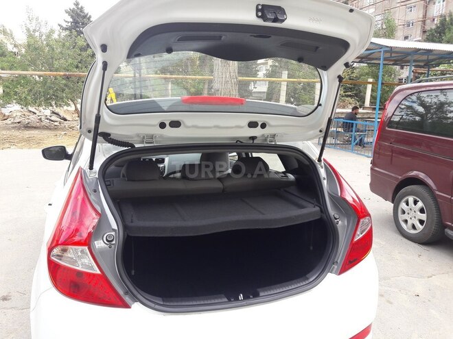 Hyundai Accent 2013, 82,365 km - 1.6 l - Bakı