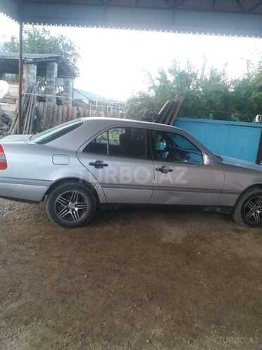 Mercedes C 220 1994, 250,000 km - 2.2 l - Sabirabad