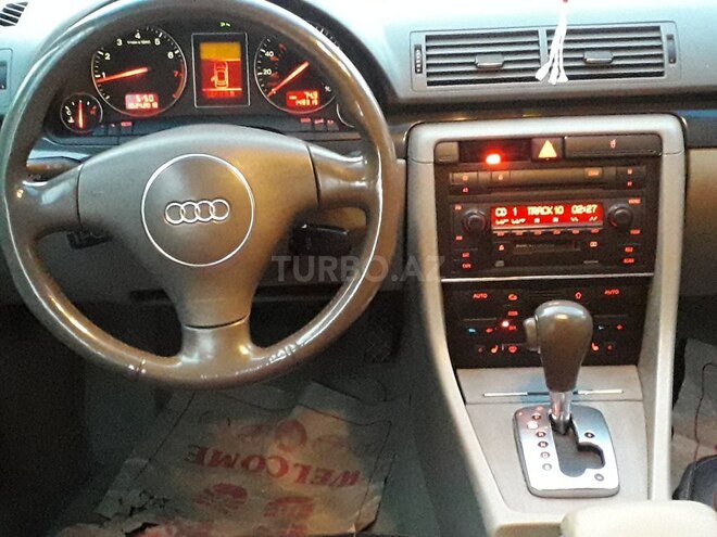 Audi A4 2003, 178,500 km - 1.8 l - Bakı