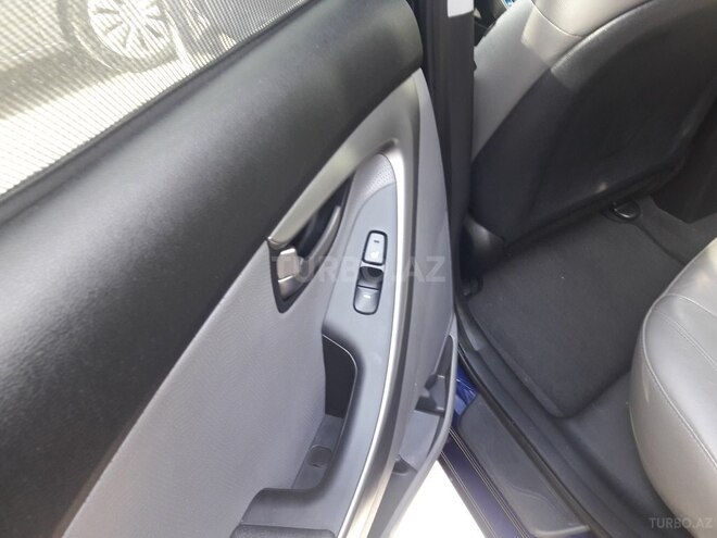 Hyundai Elantra 2011, 150,000 km - 1.8 l - Bakı