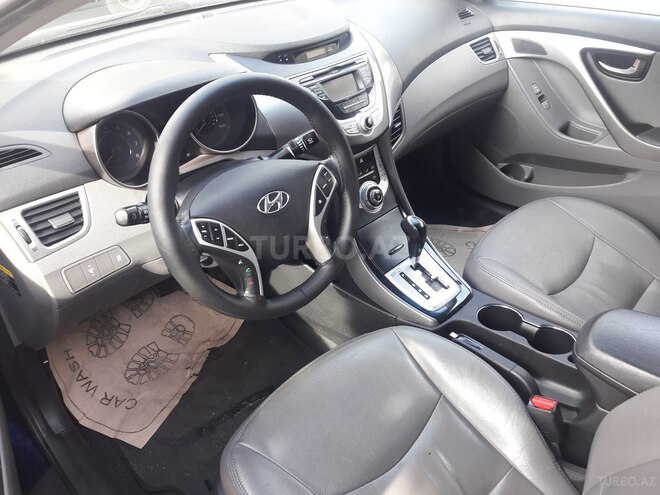 Hyundai Elantra 2011, 150,000 km - 1.8 l - Bakı