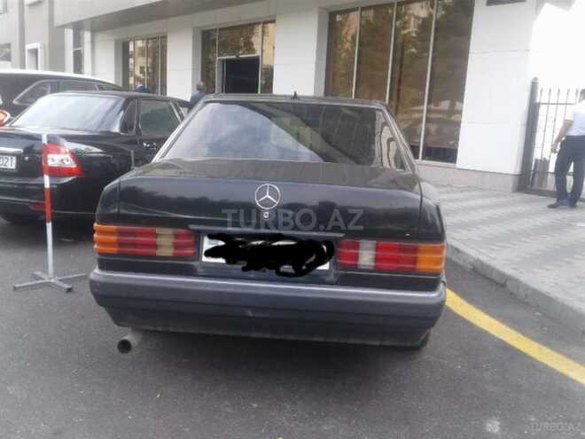 Mercedes 190 1990, 193,000 km - 2.2 л - Bakı