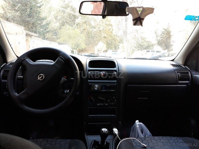 Opel Astra 2000, 300,000 km - 1.6 l - Bakı