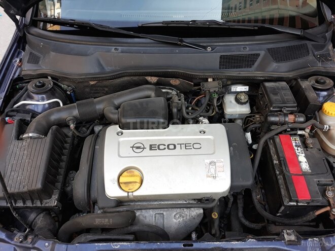 Opel Astra 2000, 300,000 km - 1.6 l - Bakı