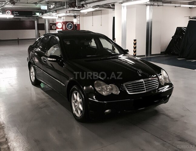 Mercedes C 200 2000, 250,000 km - 2.0 л - Bakı