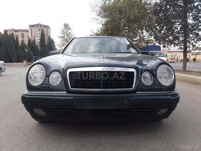 Mercedes E 230 1998, 296,523 km - 2.4 l - Göygöl