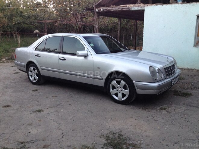 Mercedes E 200 1998, 350,000 km - 2.0 л - Gəncə