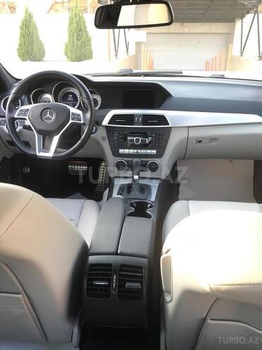 Mercedes C 250 2013, 90,000 km - 2.5 l - Naxçıvan