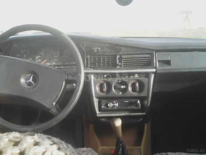 Mercedes 190 1985, 150,000 km - 1.8 l - Bakı