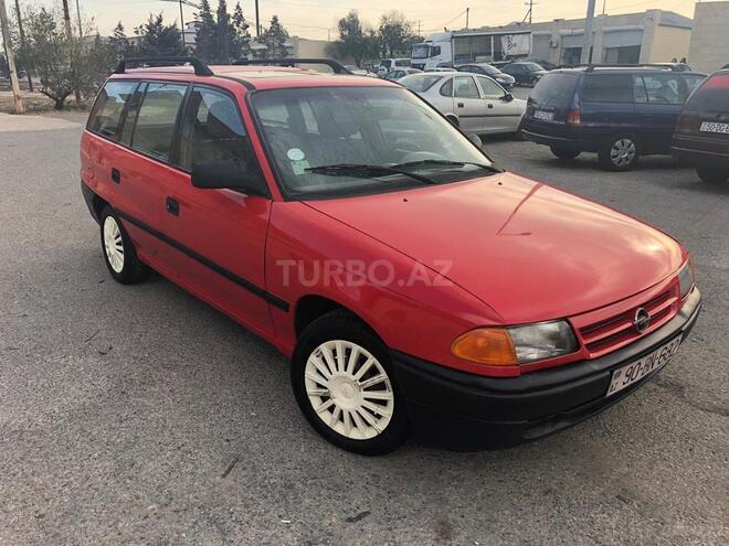 Opel Astra 1994, 398,000 km - 1.6 l - Sumqayıt