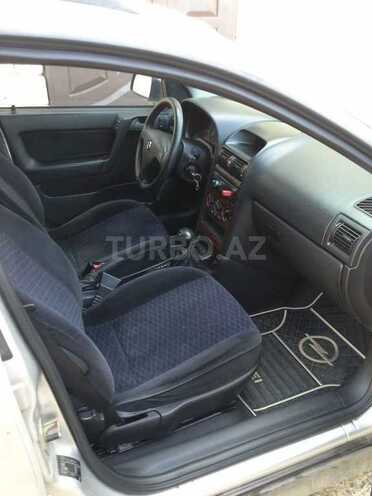 Opel Astra 1998, 31,000 km - 2.0 л - Salyan