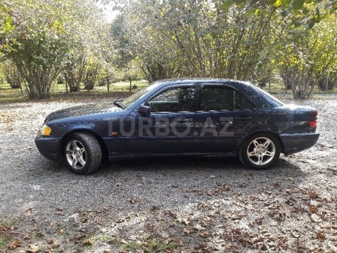Mercedes C 200 1999, 22,000 km - 2.0 l - Zaqatala