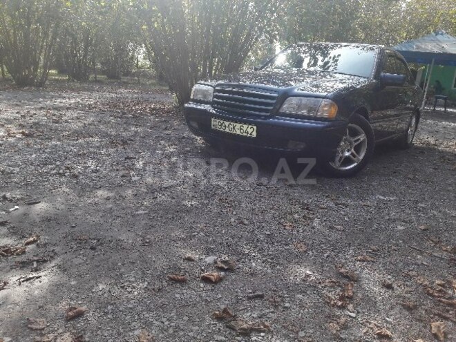 Mercedes C 200 1999, 22,000 km - 2.0 l - Zaqatala
