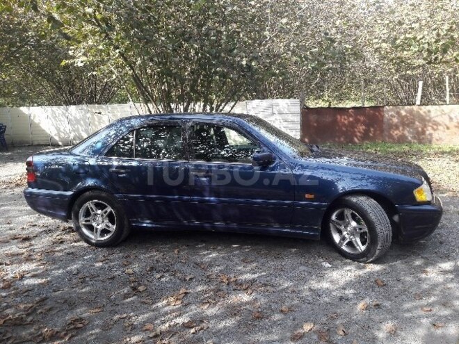 Mercedes C 200 1999, 22,000 km - 2.0 l - Zaqatala