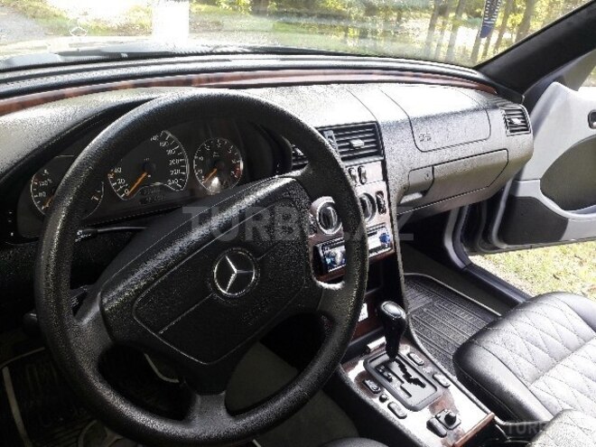 Mercedes C 200 1999, 22,000 km - 2.0 l - Zaqatala