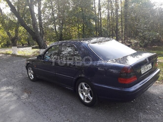 Mercedes C 200 1999, 22,000 km - 2.0 l - Zaqatala