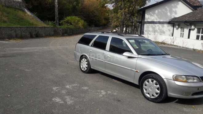 Opel Vectra 1998, 234,120 km - 2.0 л - Şəki