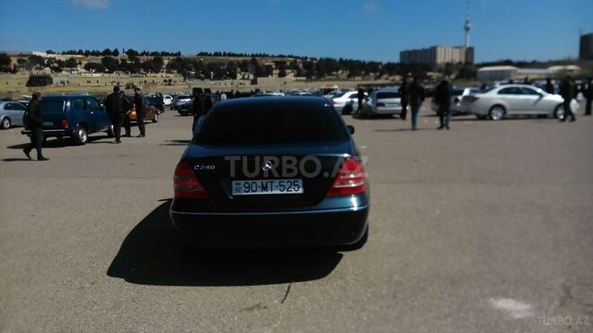 Mercedes C 240 2000, 234,123 km - 2.4 l - Bakı