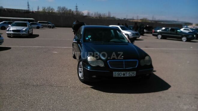 Mercedes C 240 2000, 234,123 km - 2.4 l - Bakı
