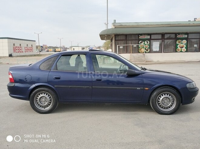 Opel Vectra 1998, 345,200 km - 2.0 л - Xırdalan