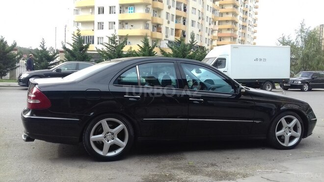Mercedes E 240 2004, 335,000 km - 2.6 l - Bakı