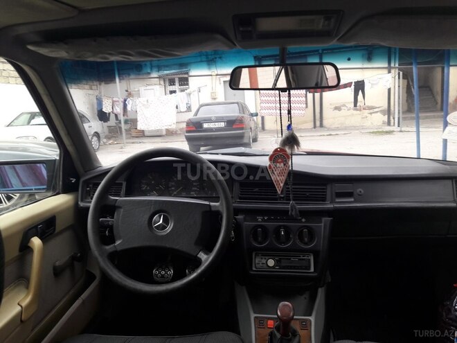 Mercedes 190 1988, 300,000 km - 1.8 л - Bakı