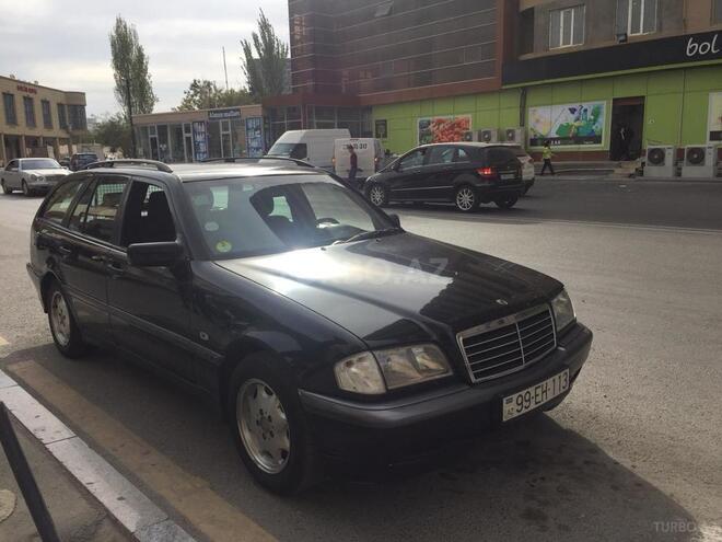 Mercedes C 220 2000, 384,000 km - 2.2 l - Bakı