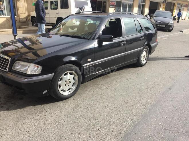 Mercedes C 220 2000, 384,000 km - 2.2 l - Bakı
