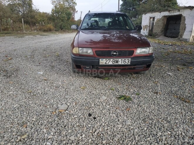 Opel Astra 1995, 303,000 km - 1.7 l - Xaçmaz