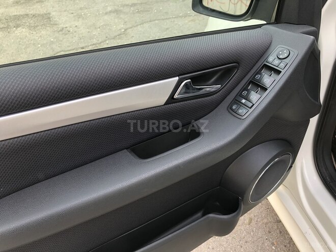 Mercedes B 180 2010, 88,000 km - 1.8 l - Bakı