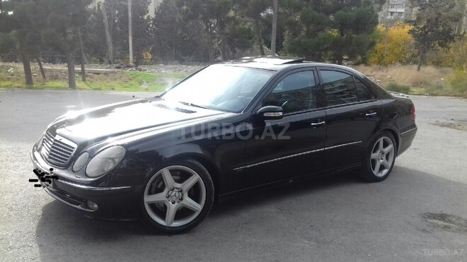 Mercedes E 240 2003, 35,412 km - 2.6 l - Bakı