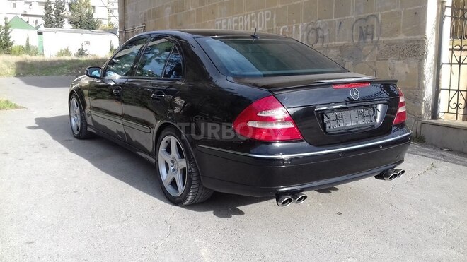 Mercedes E 240 2003, 35,412 km - 2.6 l - Bakı