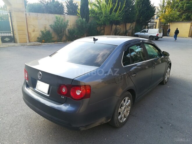 Volkswagen Jetta 2008, 270,000 km - 2.5 l - Bakı