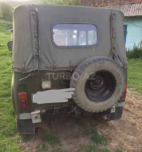 UAZ 469 1986, 300,000 km - 0.3 l - Lerik