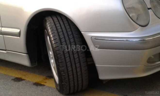 Mercedes E 240 2000, 164,620 km - 2.4 л - Sumqayıt