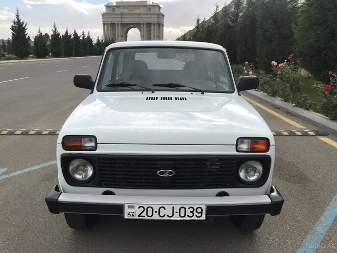 LADA (VAZ) Niva 2011, 211,000 km - 1.7 l - Gəncə