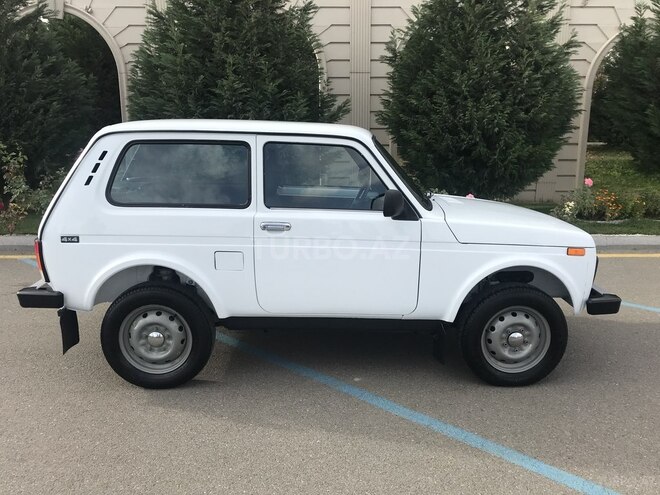 LADA (VAZ) Niva 2011, 211,000 km - 1.7 l - Gəncə