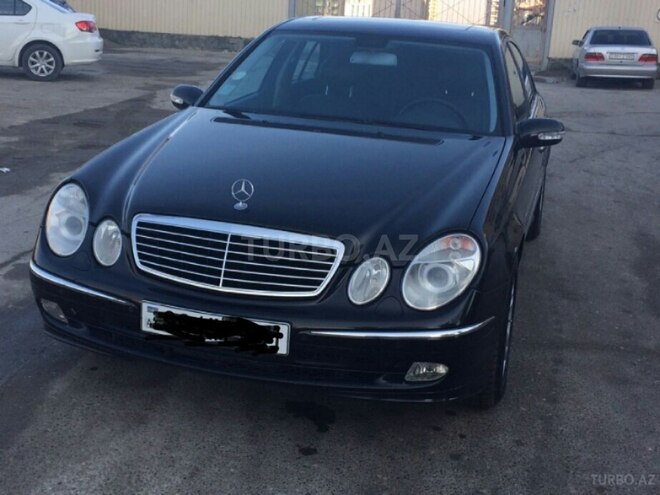 Mercedes E 240 2004, 35,413 km - 2.6 l - Bakı