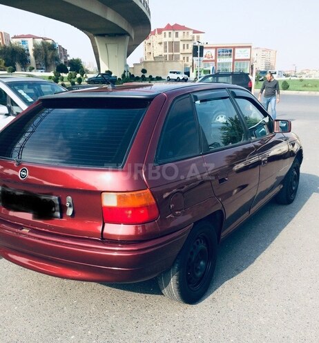Opel Astra 1993, 266,000 km - 1.6 l - Bakı
