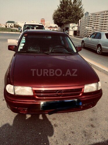 Opel Astra 1993, 266,000 km - 1.6 l - Bakı