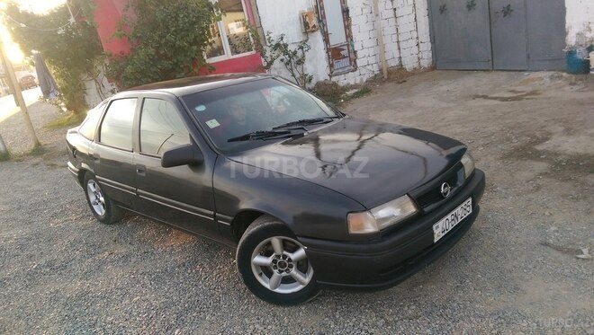 Opel Vectra 1993, 267,000 km - 2.0 l - Bakı