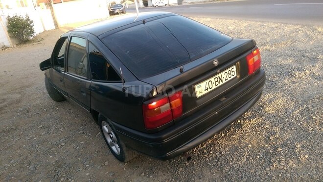 Opel Vectra 1993, 267,000 km - 2.0 l - Bakı