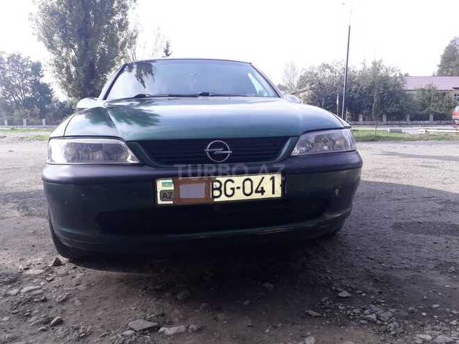 Opel Vectra 1996, 622,000 km - 1.6 л - İsmayıllı